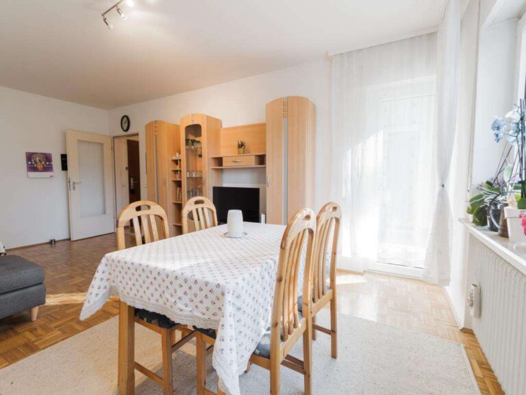 Gemütliche 2-Zimmer-Wohnung mit Balkon