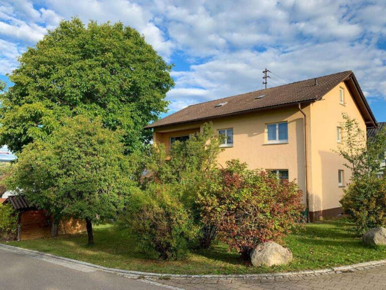 Zweifamilienhaus möchte frischen Wind eingehaucht bekommen