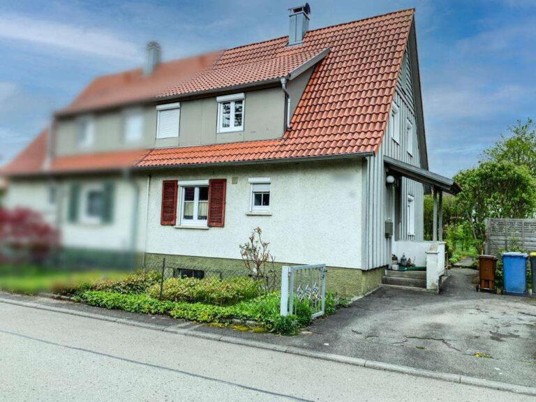 Gemütliche Doppelhaushälfte in toller Lage