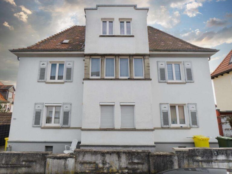 Vermietetes 3-Familienhaus in Zentrumsnähe