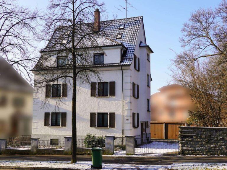 3-Familienhaus mit großem Garten