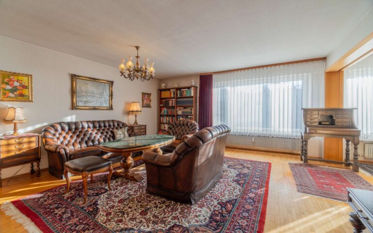 Raum & Licht: 3,5-Zimmer-Wohnung mit Balkon und durchdachtem Grundriss