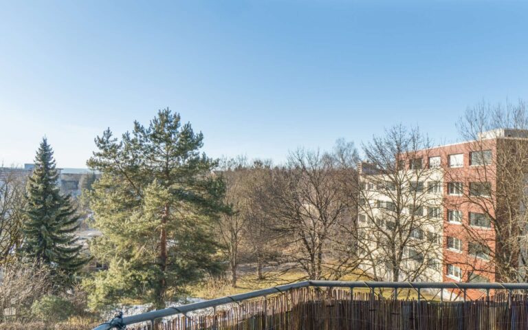 Schöne 2-Zimmer-Wohnung mit Aufzug und Tiefgaragenstellplatz!