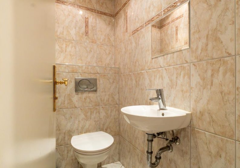 WC